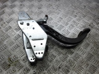 педаль сцепления Opel Astra H 2006, 1.9 л., дизель, МКПП, универсал