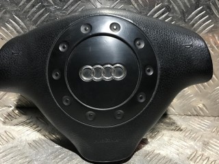 подушка безопасности водителя Audi A6 4B/C5 1998, 2.4 л., бензин, МКПП