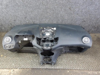 панель передняя салона (торпедо) Ford Fiesta 6 поколение [рестайлинг] 2014, 1.3 л., бензин, МКПП, хетчбэк 5 дв.