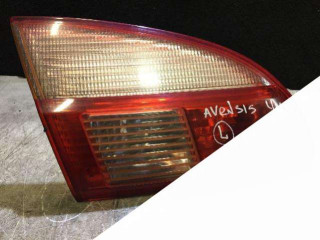 фонарь крышки багажника левый Toyota Avensis 1 поколение (T220) 2000, универсал, 89022026