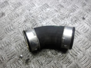 патрубок интеркулера Volkswagen Transporter T5 2008, 1.9 л., дизель, МКПП, микроавтобус, 7H0145790E