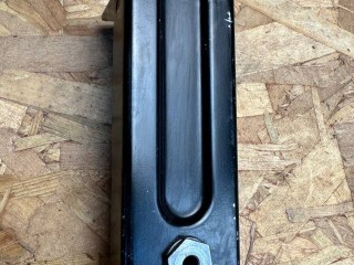 кронштейн (крепление) Alfa Romeo Stelvio 1 поколение 2018, 2.0 л., АКПП, серый, внедорожник 5 дв., полный привод