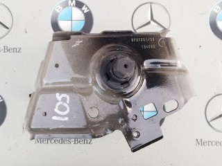 Крепления ( кронштейн ) крыла лев. BMW iX I20 2024, 8737201