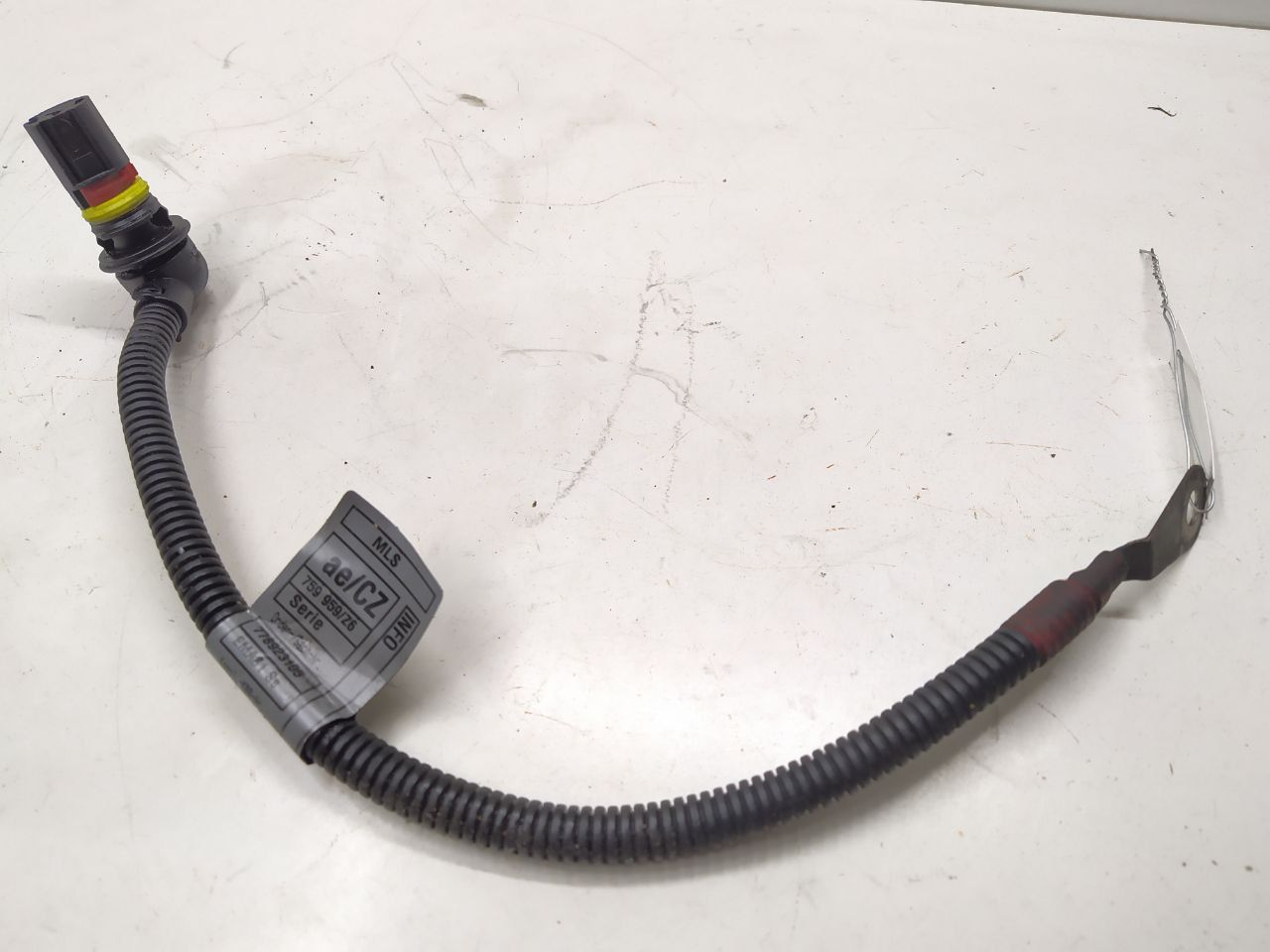 проводка свечей накала BMW 5 серия E60/E61 2004, 2.5 л., TD, дизель, АКПП, задний привод, 7789231, 12427789231 - фото №1