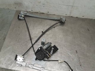 стеклоподъемник электрический передний правый Skoda Octavia 1 поколение (A4) 1999, silver, хетчбэк 5 дв.