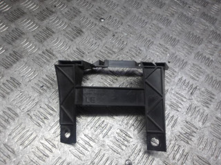 крепление фары левой Volkswagen Transporter T5 2007, 2.5 л., дизель, МКПП, микроавтобус, 1301329421