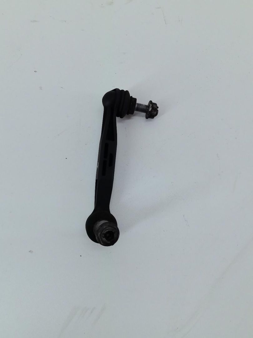 стойка стабилизатора BMW 3 серия F30/F31/F34 2013, 1.6 л., N13 B16 A, бензин, АКПП, седан, задний привод, правый руль, 6785607 - фото №1