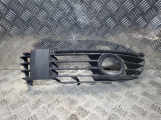 заглушка (решетка) в бампер Volkswagen Passat B5 [рестайлинг] 2002, 1.9 л., дизель, МКПП, универсал, 3B0853665L