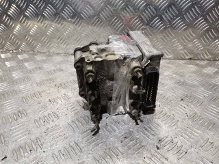 блок ABS Ford Mondeo 2 поколение 1996, 1.8 л., бензин, АКПП, хетчбэк 5 дв., 70184052, 97BG2M110, F7RF-2C219-AB