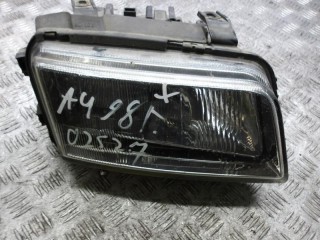 фара правая Audi A4 B5 1998, 2.4 л., бензин, АКПП, седан