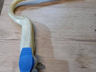 горловина бачка омывателя Audi Q7 4L 2007, 4.2 л., BAR, бензин, АКПП, 6y / z7s, внедорожник 5 дв., полный привод, 4L0855463