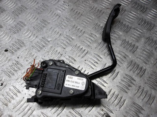 педаль Opel Vivaro A 2003, 1.9 л., дизель, МКПП, микроавтобус, 7700313060