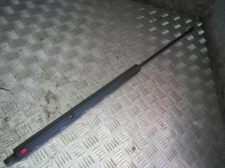 амортизатор капота Audi 100 4A/C4 1994, 2.0 л., бензин, МКПП, седан, 4A0823359B