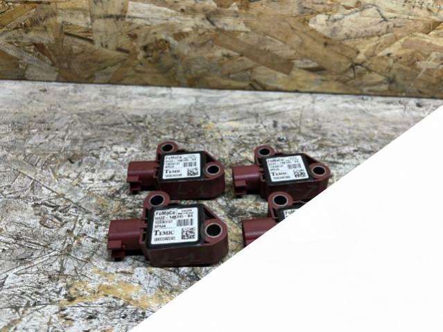 датчик удара Land Rover Range Rover Sport 1 поколение 2008, YDB000141, 5H2Z14B345AB - фото №1