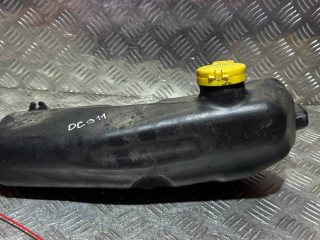 бачок омывателя Dacia Sandero 2 поколение 2013, 1.5 л., K9K 612, дизель, 5МКПП, хетчбэк 5 дв.