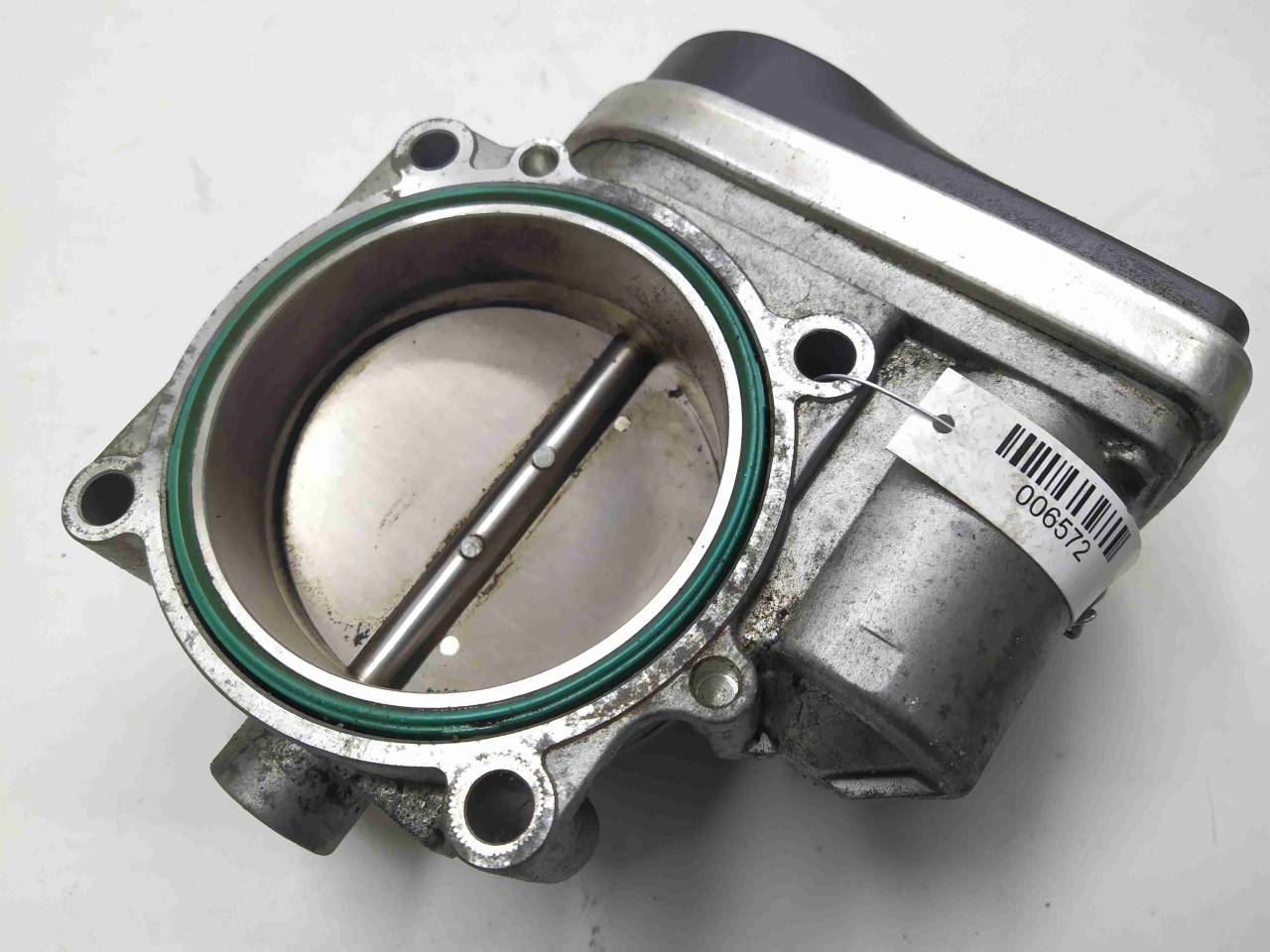 заслонка дроссельная BMW 3 серия E90/E91/E92/E93 2005, 3.0 л., i, бензин, АКПП, седан, задний привод, 13547516946, 7516946 - фото №1