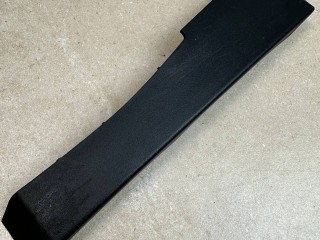 накладка на торпедо (консоль) Land Rover Range Rover Evoque L551 2020, 2.0 л., бензин, АКПП, белый, внедорожник 5 дв., полный привод, правый руль, K8D2043C26A