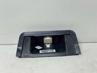 накладка двери (крышки) багажника Porsche 2022, 2.9 л., бензин, АКПП, внедорожник 5 дв., 95B827520C