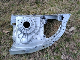 лонжерон правый Mercedes-Benz GLC-Класс X254 2024, AQ2546203600