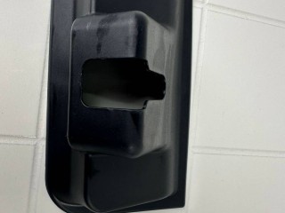 панель замка багажника Lexus RX 4 поколение [рестайлинг] 2021, 3.5 л., гибрид, АКПП, 8x1 - layat heat blue, внедорожник 5 дв., полный привод, правый руль, 69321-0E070