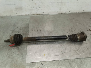 полуось передняя правая (приводной вал, ШРУС) Volkswagen Golf 4 поколение 1999, 1.6 л., бензин, 5МКПП