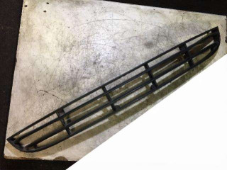 заглушка (решетка) в бампер Rover 45 1 поколение 2000, DQY100160