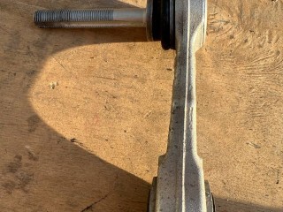 рычаг задний Alfa Romeo 2021, 2.1 л., дизель, АКПП, чёрный, внедорожник 5 дв., полный привод, 50540592