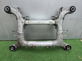 балка подвески задняя BMW 2016, бензин, АКПП, белый, задний привод, 6799103