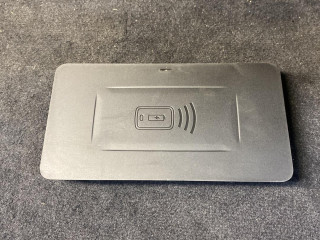 Беспроводное зарядное устройство BMW 2024, 2.0 л., бензин, 5A82C19