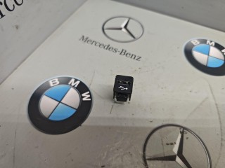 разъем AUX / USB BMW XM G09 2023, 4.4 л., бензин, c5y, полный привод, 9229294