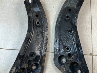 Кронштейн балки Infiniti G 4 поколение [рестайлинг] 2013, 3.7 л., VQ37VHR, бензин, АКПП, черный, кабриолет, задний привод, 544C51EA0A, 544C41EA0A