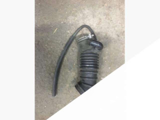 патрубок воздушного фильтра Mitsubishi Space Runner 2 поколение 2001, 2.0 л., бензин