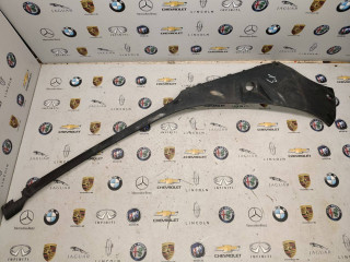 Накладка (ресничка) фары правая Porsche Macan 1 поколение [рестайлинг] 2020, 3.0 л., бензин, АКПП, 95B807174C