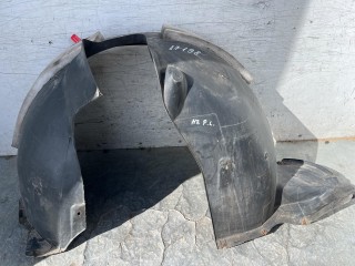 защита арок передняя левая (подкрылок) Volkswagen Tiguan 1 поколение [рестайлинг] 2012, 2.0 л., CCZA, бензин, АКПП, внедорожник 5 дв., полный привод, 5N0805911C