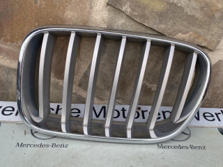заглушка (решетка) в бампер BMW X3 F25 2011, 3.0 л., N52 B30, бензин, 7210725, 7237421