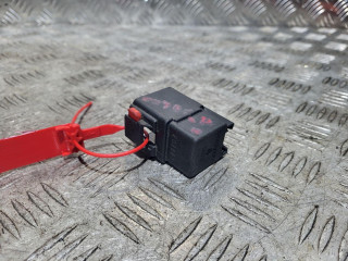 реле накала свечей Chrysler Voyager 3 поколение 1998, 2.5 л., дизель, 5МКПП, минивэн, 04707900AA