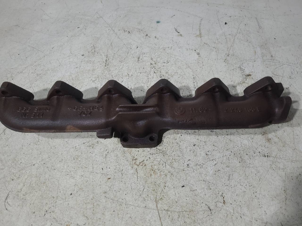 коллектор выпускной Land Rover Range Rover 3 поколение 2003, 3.0 л., TDi, дизель, АКПП, синий, внедорожник 5 дв., полный привод, 11622248166, 2248166 - фото №1