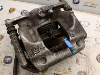 суппорт передний правый Infiniti QX30 1 поколение 2018, 2.0 л., бензин