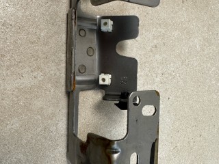 кронштейн (крепление) Alfa Romeo 2017, 2.0 л., бензин, АКПП, серый, полный привод, A611