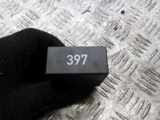 реле стеклоочистителей Audi A4 B5 [рестайлинг] 2000, 2.8 л., бензин, МКПП, универсал, 8D0907701A