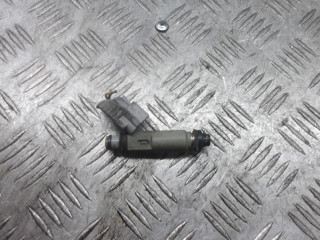 форсунка Toyota Corolla 8 поколение (E110) 1999, 1.6 л., бензин, МКПП, хетчбэк 5 дв., 2325015040