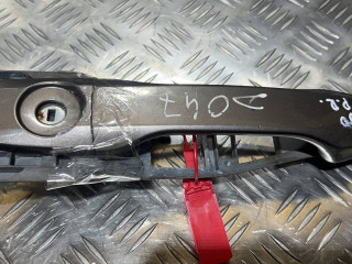 ручка наружная Volvo XC90 1 поколение [рестайлинг] 2010, 2.4 л., D 5244 T, дизель, АКПП, темно серый, внедорожник 5 дв.