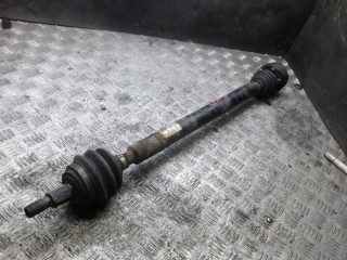 полуось передняя правая (приводной вал, ШРУС) Volkswagen Golf 3 поколение 2000, 1.6 л., бензин, МКПП, хетчбэк 5 дв.
