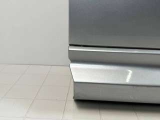 молдинг двери передней правой Land Rover Range Rover Sport 2 поколение [рестайлинг] 2020, 3.0 л., 306DT, дизель, АКПП, rhodium silver (1ac), внедорожник 5 дв., полный привод, правый руль, LR044138, LR125987