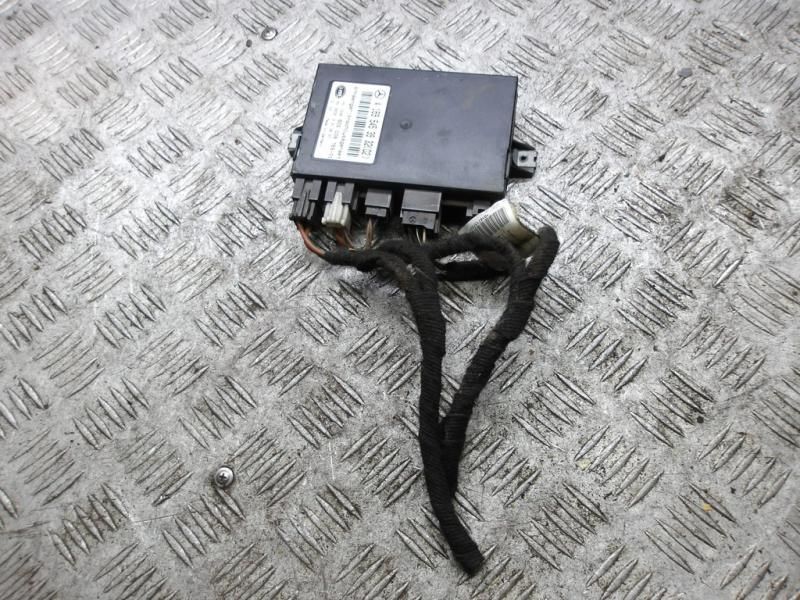модуль подключения прицепа Mercedes-Benz Vito W639 2007, 3.0 л., дизель, АКПП, микроавтобус, A1695453932 - фото №1