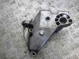 кронштейн двигателя Volkswagen Golf 3 поколение 1999, 1.9 л., дизель, 038199207H