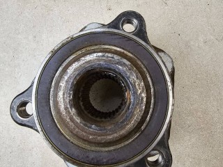 ступица задняя Tesla 2022, электро, белый, полный привод, 104412300B