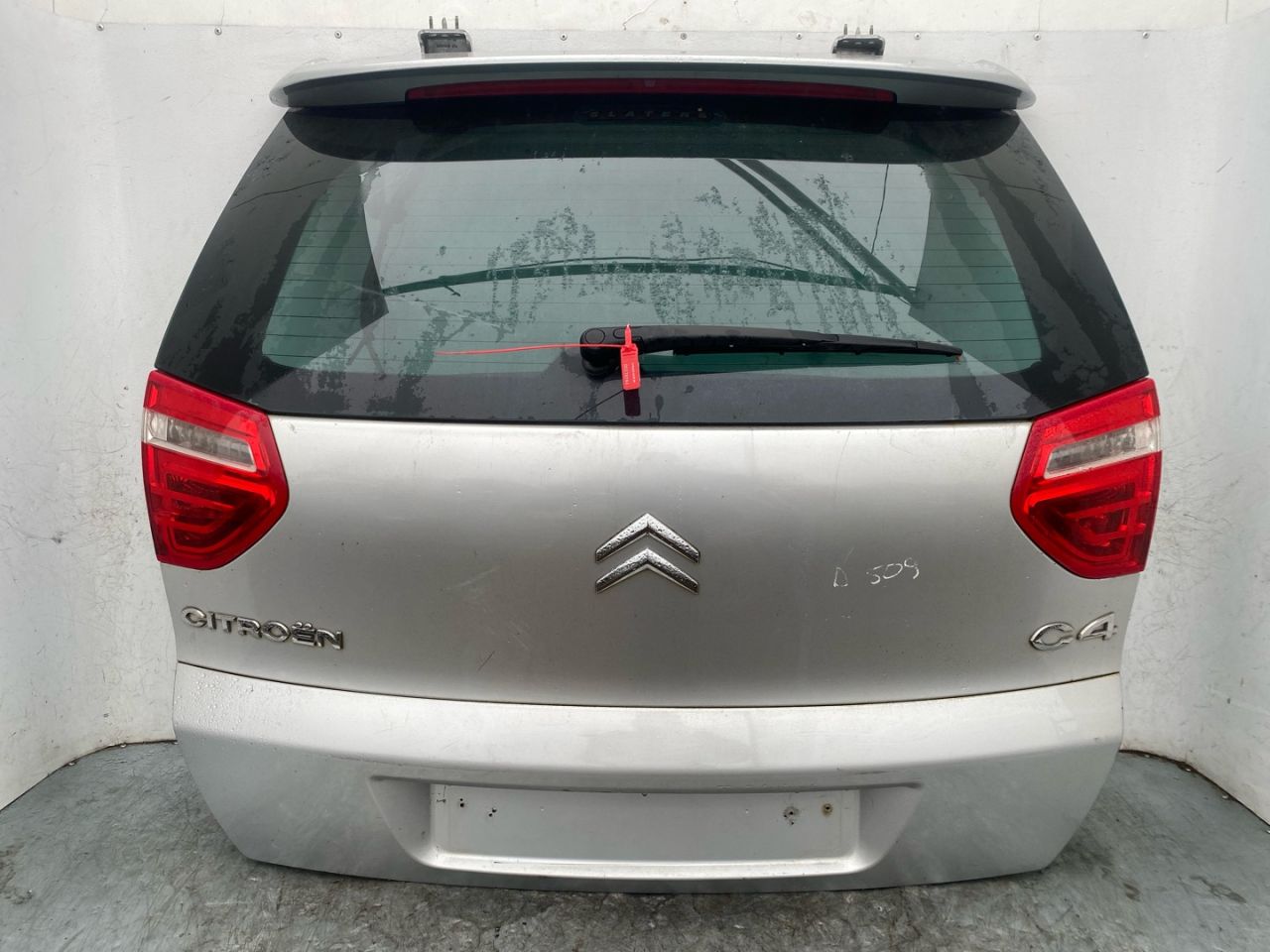 крышка багажника (дверь 3-5) Citroen C4 Picasso 1 поколение 2009, 1.6 л., 9HY (DV6TED4), дизель, 5МКПП, минивэн, AS3 - фото №1