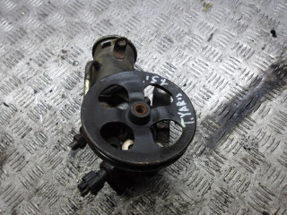 насос гидроусилителя руля Toyota Yaris P1 2002, 1.3 л., бензин