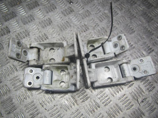 петля крышки багажника Mercedes-Benz Sprinter 2 поколение (W906) 2009, 2.2 л., дизель, МКПП, микроавтобус, A9067400737, A9067400637